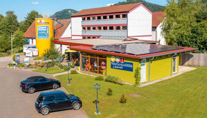 Abbildung 5 Mühle und „MühlenLaden“ © Obere Mühle Gosbach