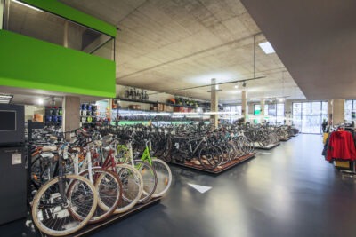 Einblicke in die Zweirad Joos Filiale in Radolfzell am Bodensee ©Zweirad Joos GmbH & Co. KG